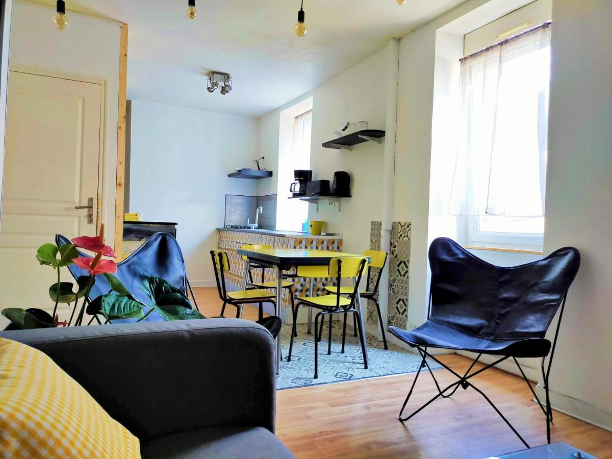 Au bord de l'eau à ConcarnOLoc Apartamento Concarneau Exterior foto